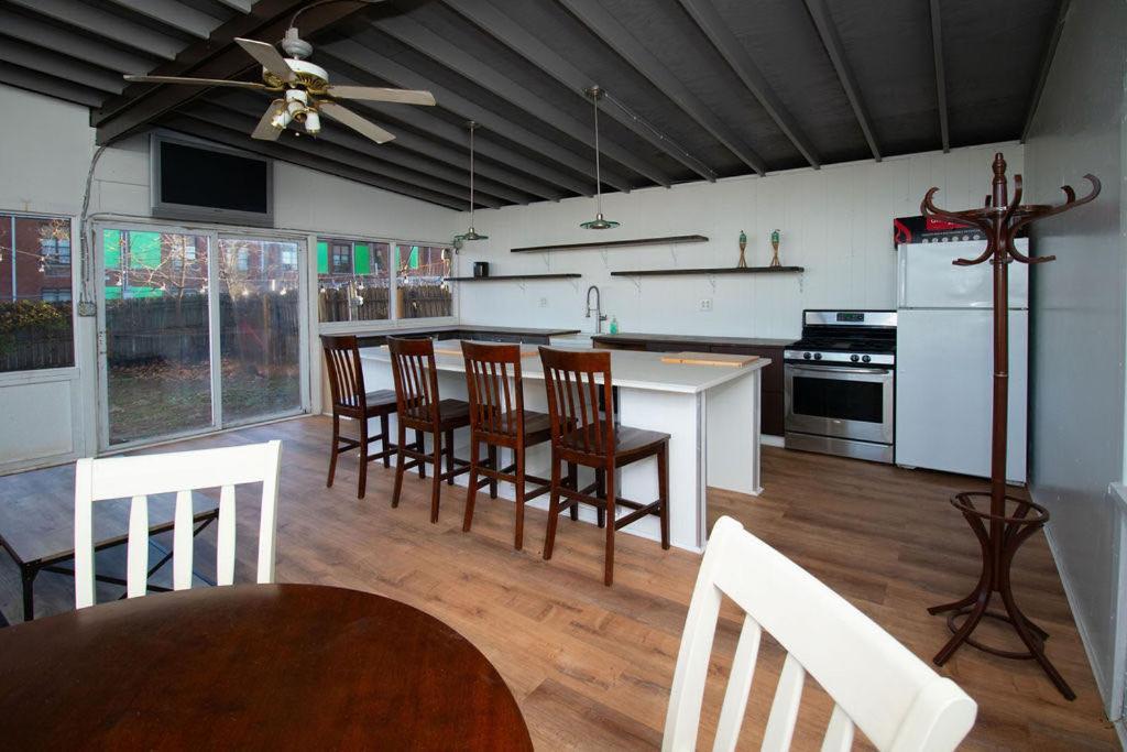 Quiet, Gated Oasis Near Downtown Lexington Apartment Exterior photo