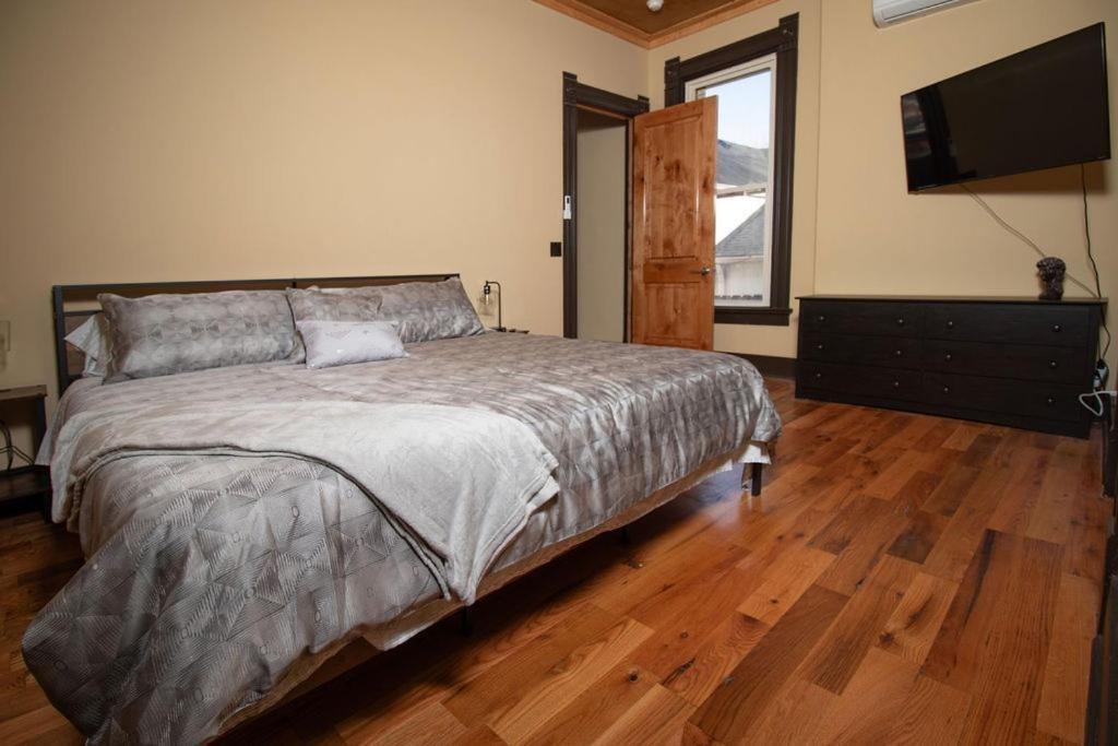 Quiet, Gated Oasis Near Downtown Lexington Apartment Exterior photo